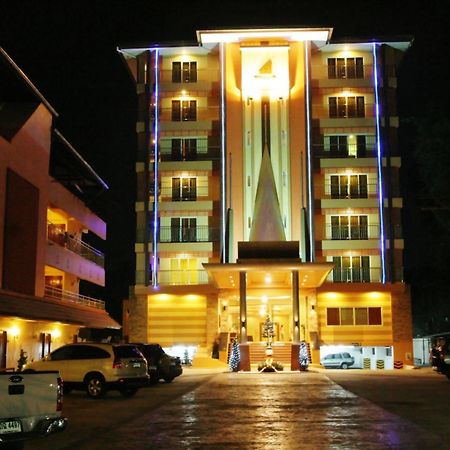 สยาม แพลตินัม พัทยา Hotel Pattaya ภายนอก รูปภาพ