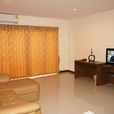 สยาม แพลตินัม พัทยา Hotel Pattaya ภายนอก รูปภาพ