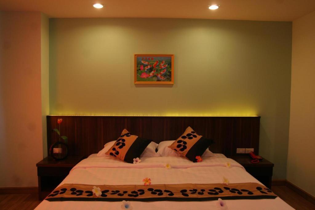 สยาม แพลตินัม พัทยา Hotel Pattaya ภายนอก รูปภาพ