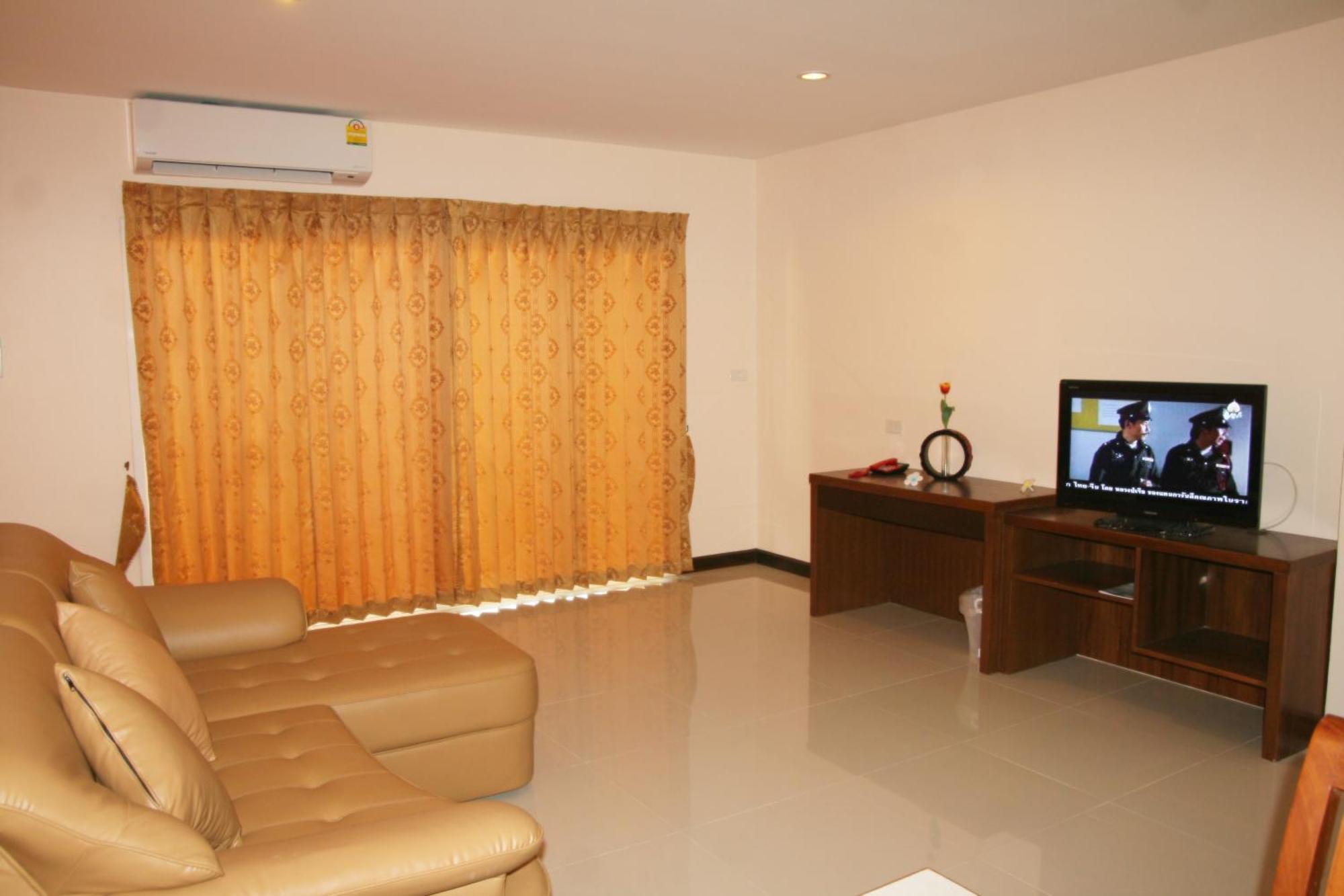 สยาม แพลตินัม พัทยา Hotel Pattaya ภายนอก รูปภาพ